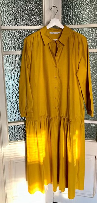 Vestido ZARA Mostaza Talla L