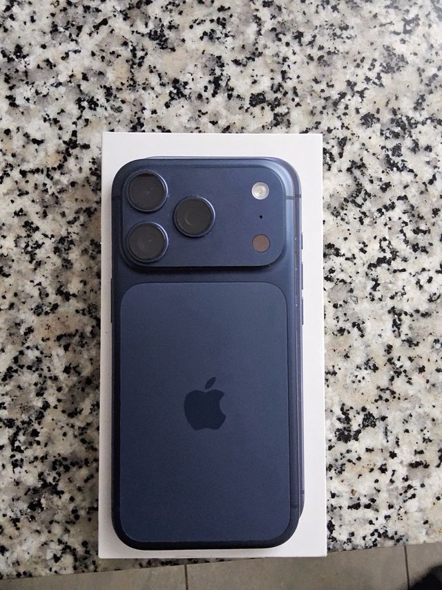 iPhone 17 Pro 256GB Azul