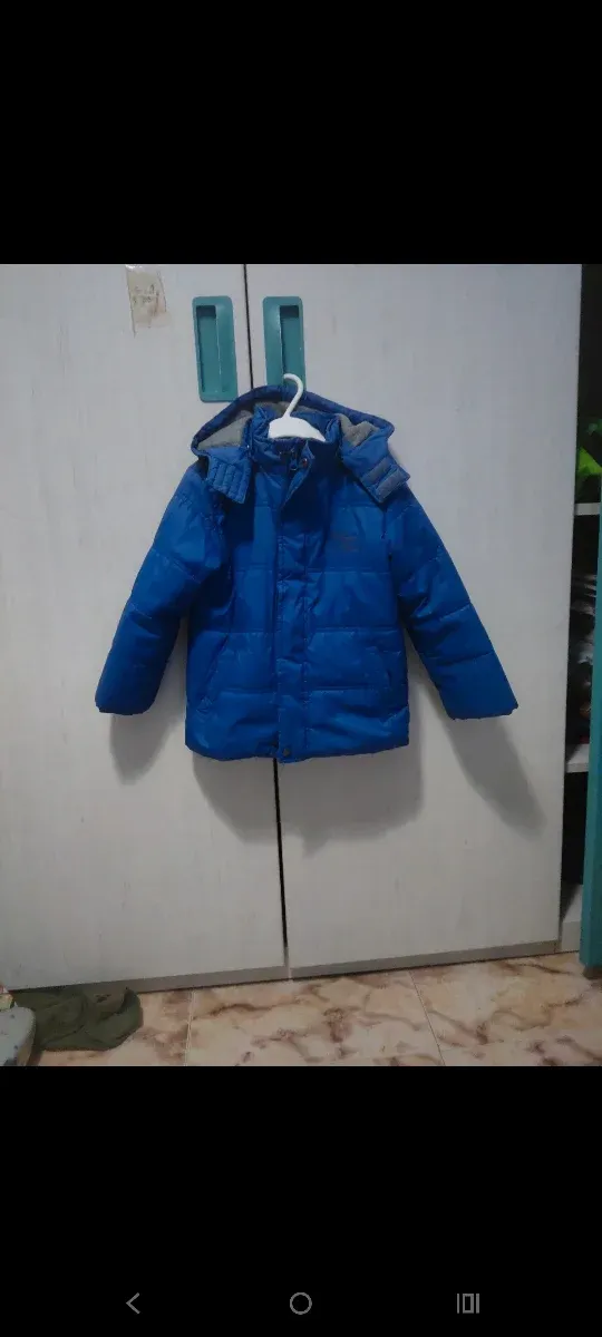 Abrigo infantil azul