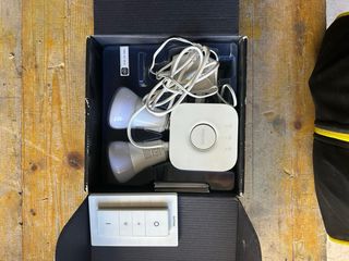 Philips Hue White Ambiance Starter Kit
