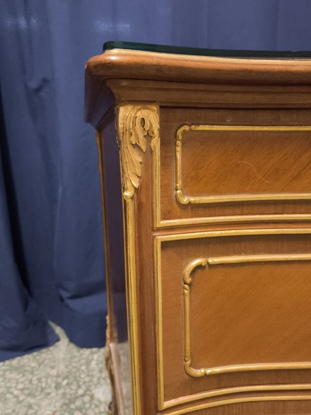 Cómoda antigua Los Certales