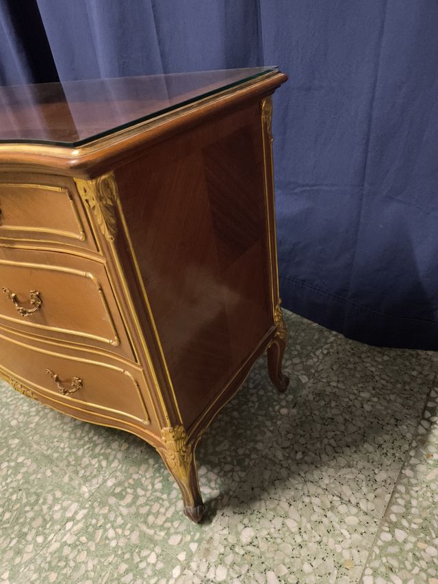 Cómoda antigua Los Certales