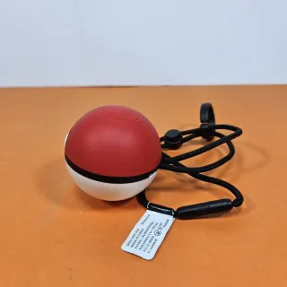 Pokemon Let's Go Eevee + Pokeball Plus SWITCH