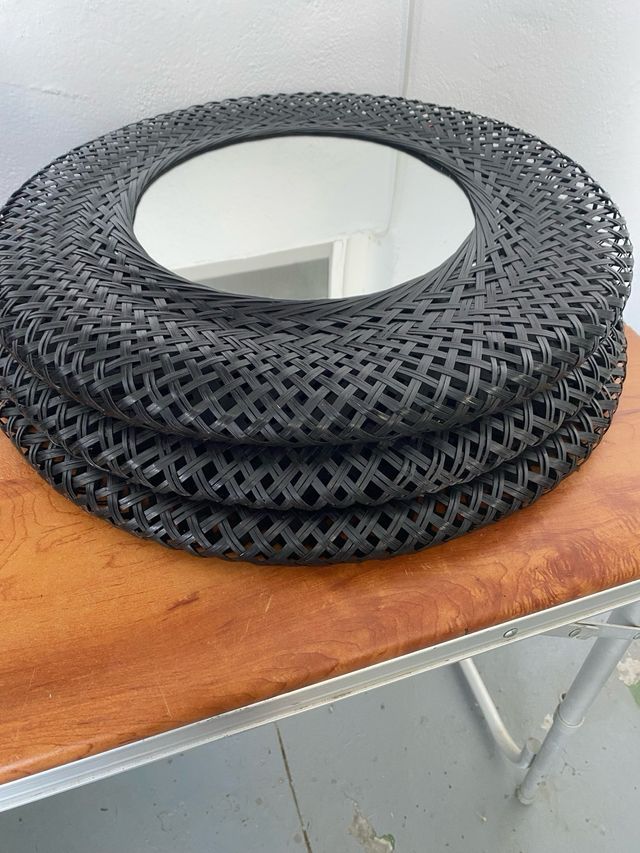 Espejo Ratán Negro 52cm Diámetro