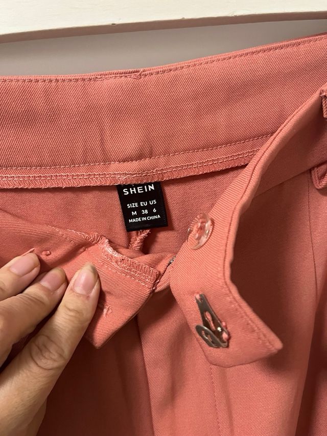 Pantalón elegante satén rosa/salmón