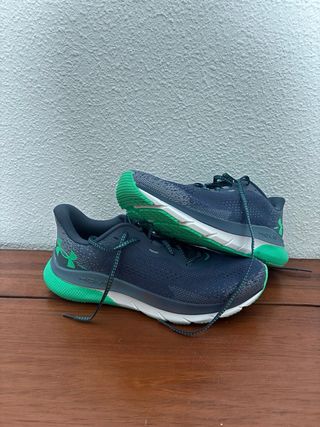 Zapatillas Running Under Armour HOVR Turbulence 2