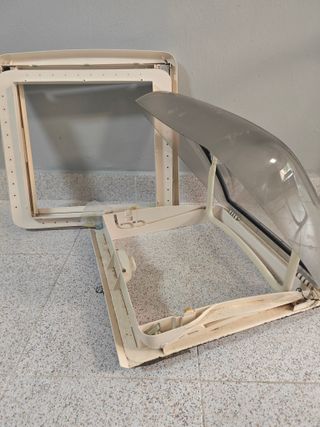 Claraboya para autocaravana