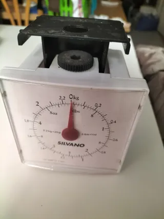 Báscula de cocina Silvano analógica, sin pilas