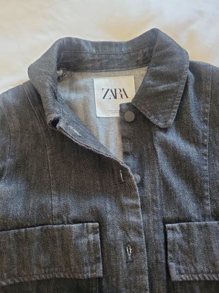 Chaqueta vaquera Zara sin usar