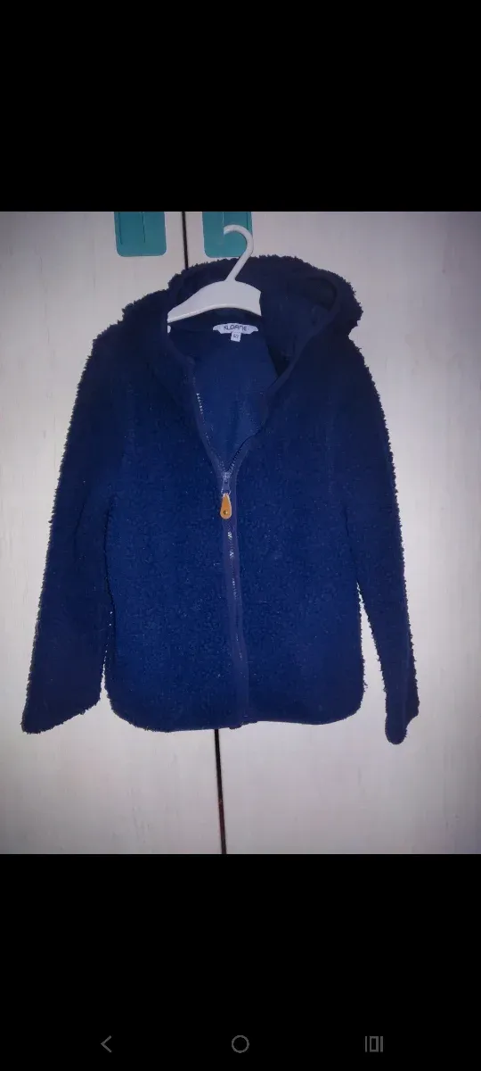 Chaqueta niño azul con capucha+ chaqueta verde