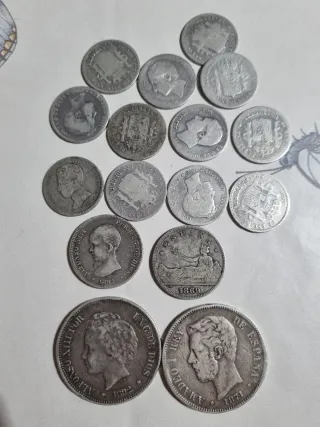 Lote de monedas antiguas de plata