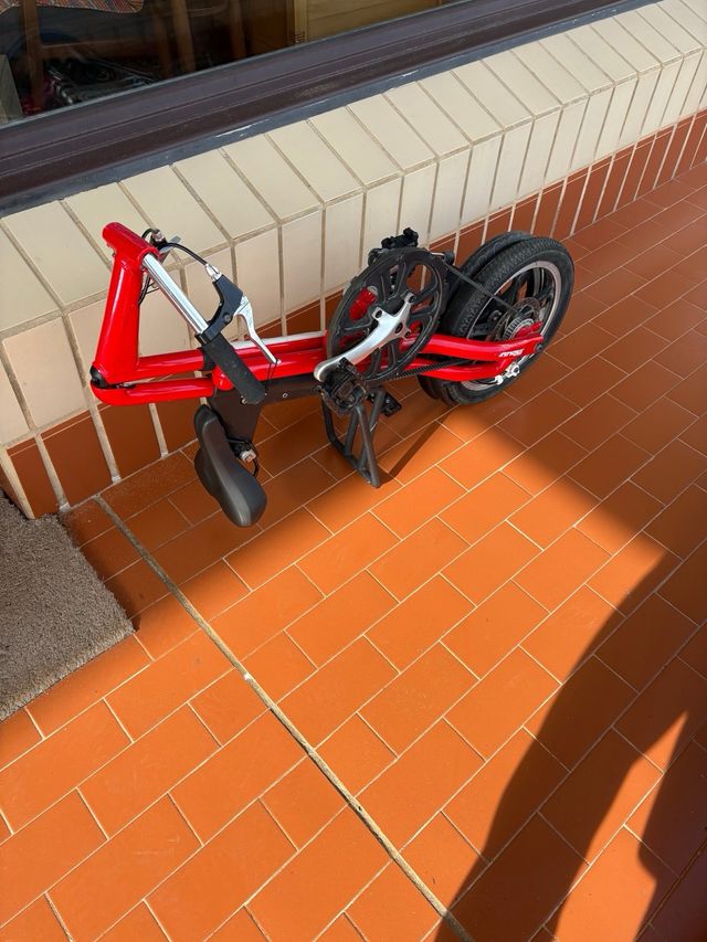 Bicicleta plegable Strida