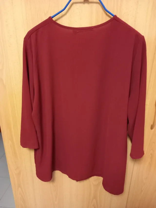 Blusa Burdeos Portman Talla Única
