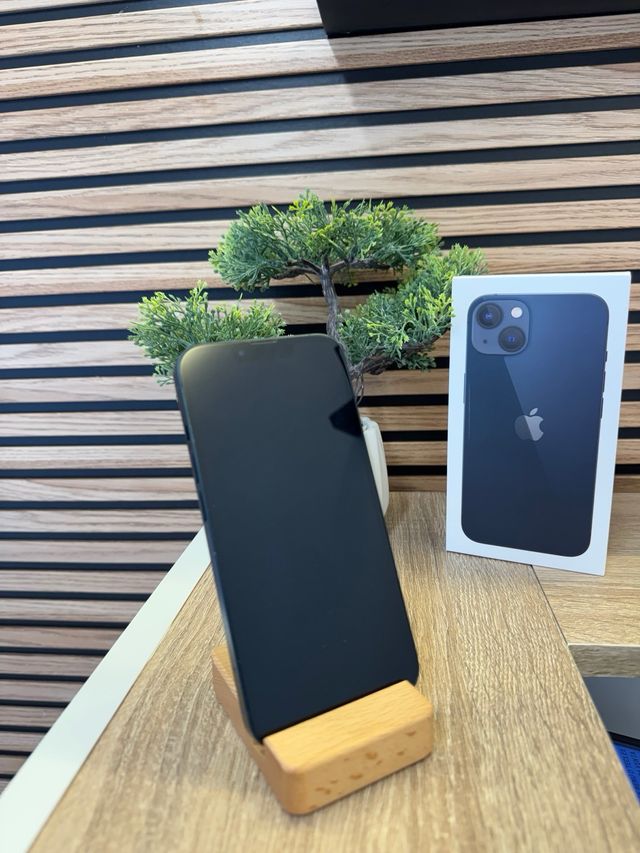 iPhone 13 128 BlackMidnight