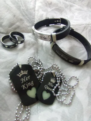 Juego 6 Piezas: Collar, Pulsera y Anillos de acero