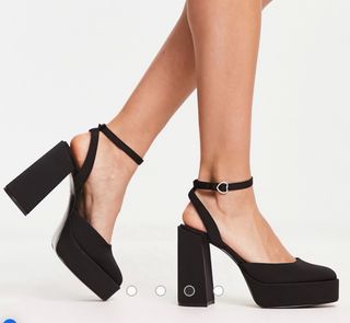 Zapatos negros Stradivarius