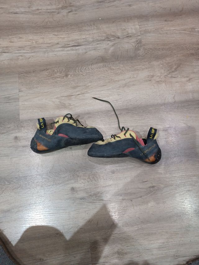 Pies de gato La Sportiva azul/rosa, testarrosa