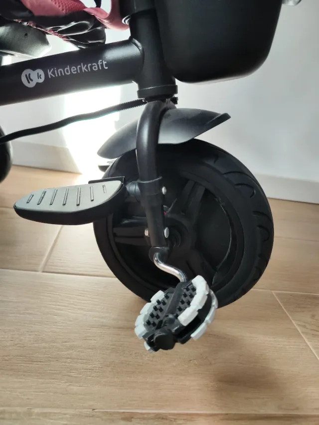 Triciclo Kinderkraft AVEO Rosa