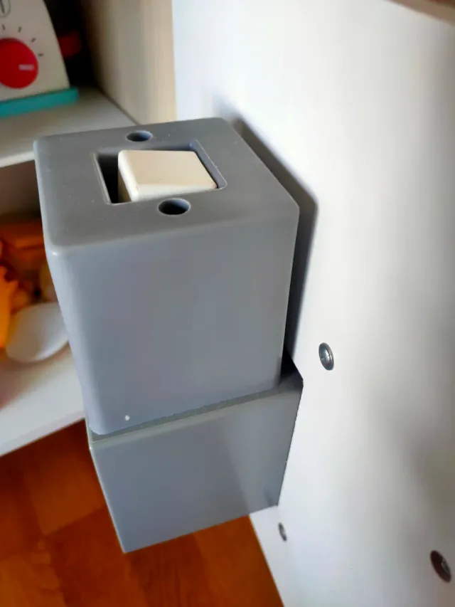 Cocinita de juguete de madera