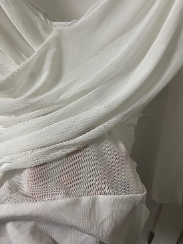 Body elegante drapeado blanco