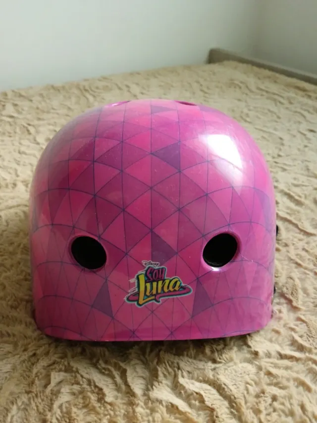 Casco bici infantil geométrico..