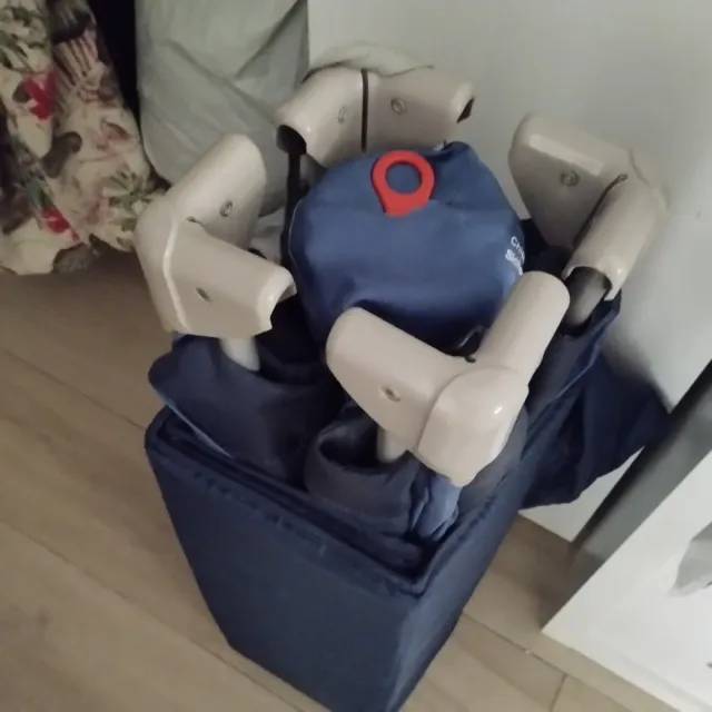 Cuna de viaje plegable azul