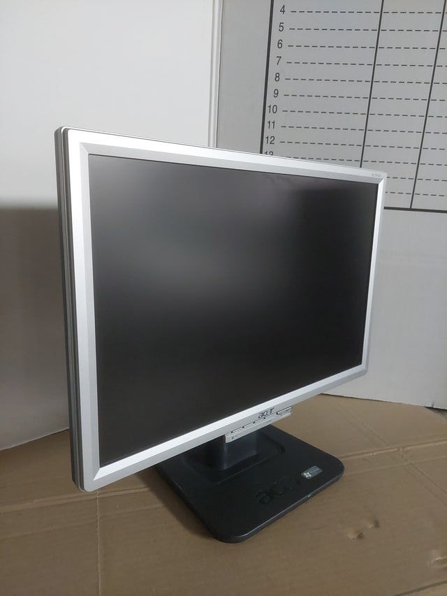 Monitor Acer 19 Ordenador