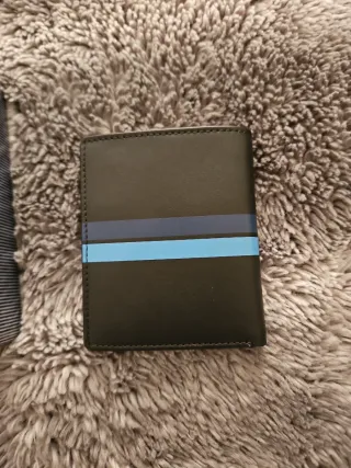 Tarjetero Miguel Bellido Negro y Azul