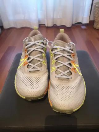 Nike React Pegasus Trail 4 Hombre Gris/Amarillo