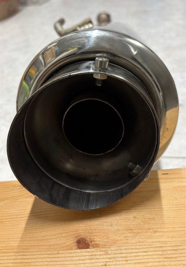 Scarico auto universale