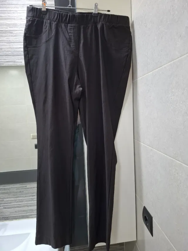 Pantalón de invierno elástico negro