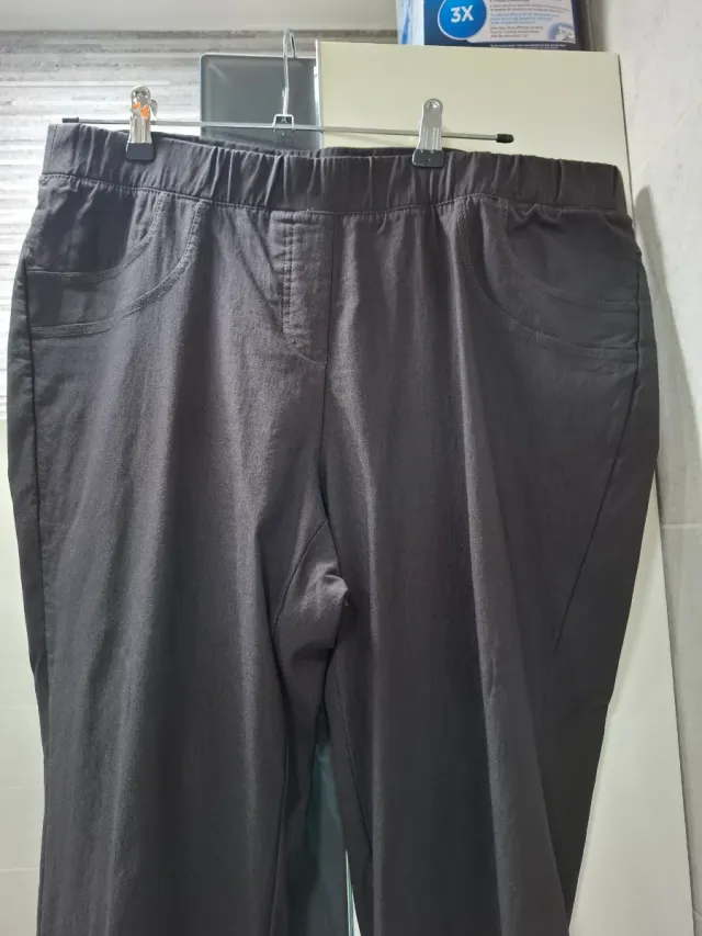 Pantalón de invierno elástico negro