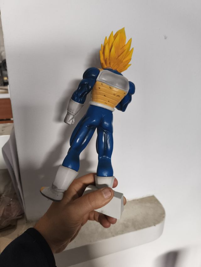 Figura PVC Vegeta SSJ