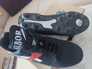 Botas de fútbol  Talla 42-43