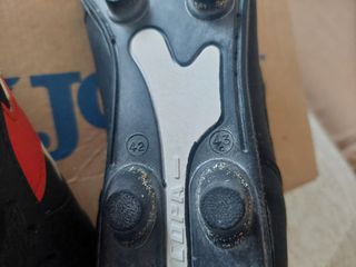 Botas de fútbol  Talla 42-43