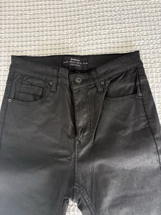 Pantalones Stradivarius Cuero Negro Talla S