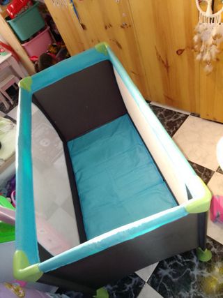 Cuna de viaje Hauck Dream n Play seminueva