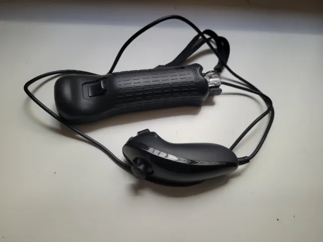 Wii Motion Plus + Nunchuk