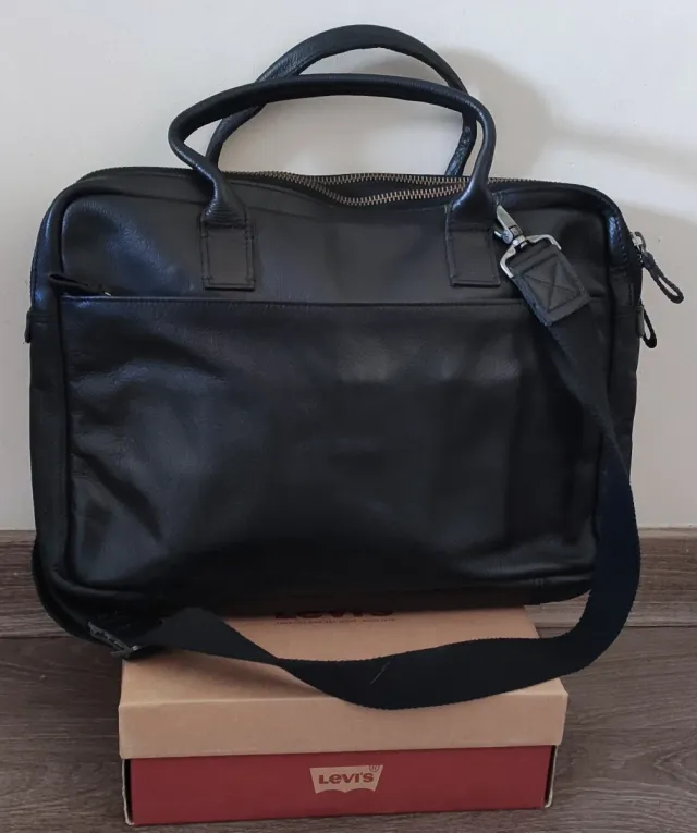 Bolso Levi's Piel Negro