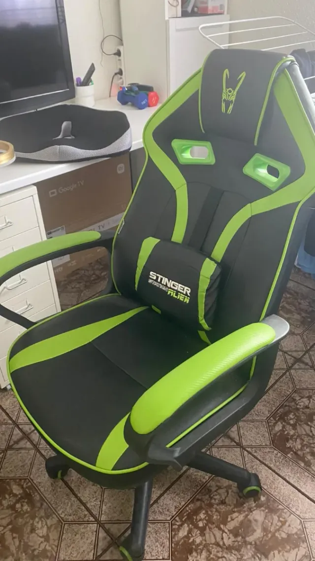 Silla Gaming Stinger Alien Negra y Verde
