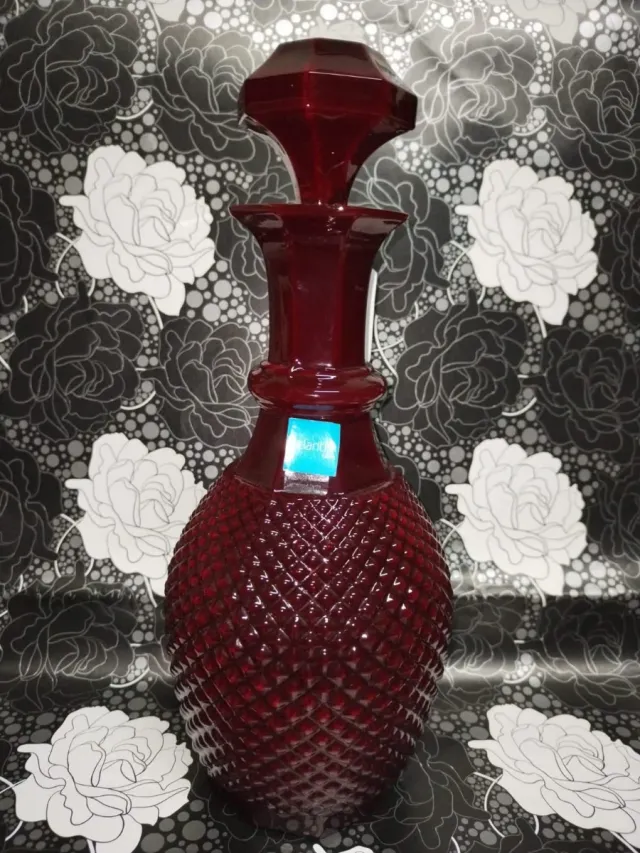 Garrafa Atlantis Vidro Vermelho