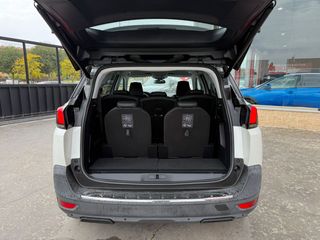 Peugeot 5008 Allure 1.5L BlueHDi 96kW (130CV) S&S