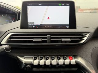 Peugeot 5008 Allure 1.5L BlueHDi 96kW (130CV) S&S