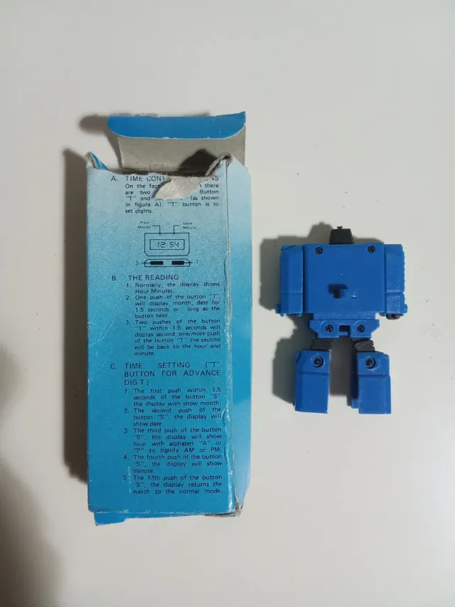 2 relojes Muñeco Transformer Años 80