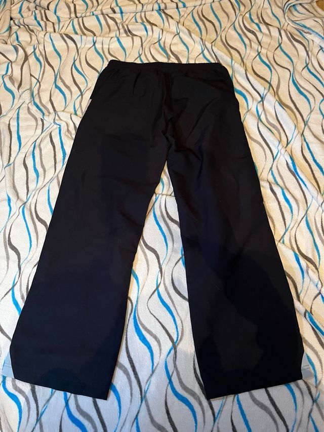 Pantalón Adidas Retro Negro Rayas Azules