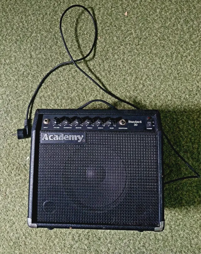 Amplificador Academy Standard 30 Negro