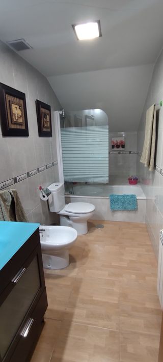 Precioso dúplex cerca piscinas naturales