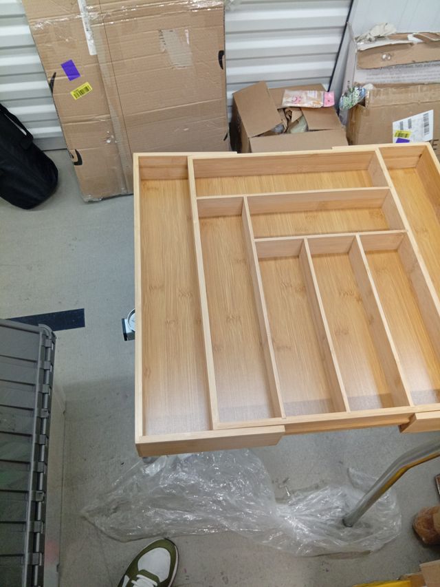 Organizzatore per posate in bambù estensibile