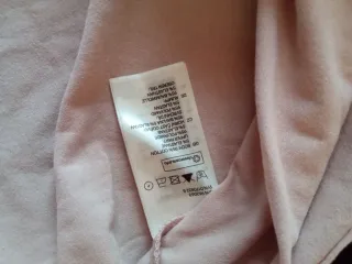 Camiseta H&M encaje rosa