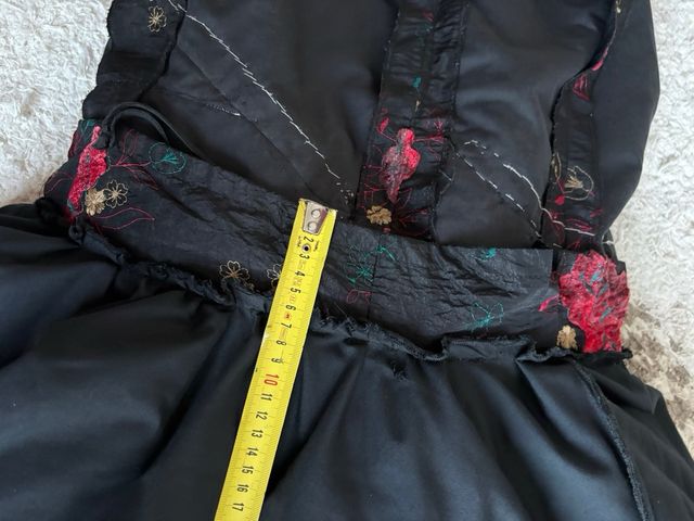 Falda flamenca volantes negro y rojo